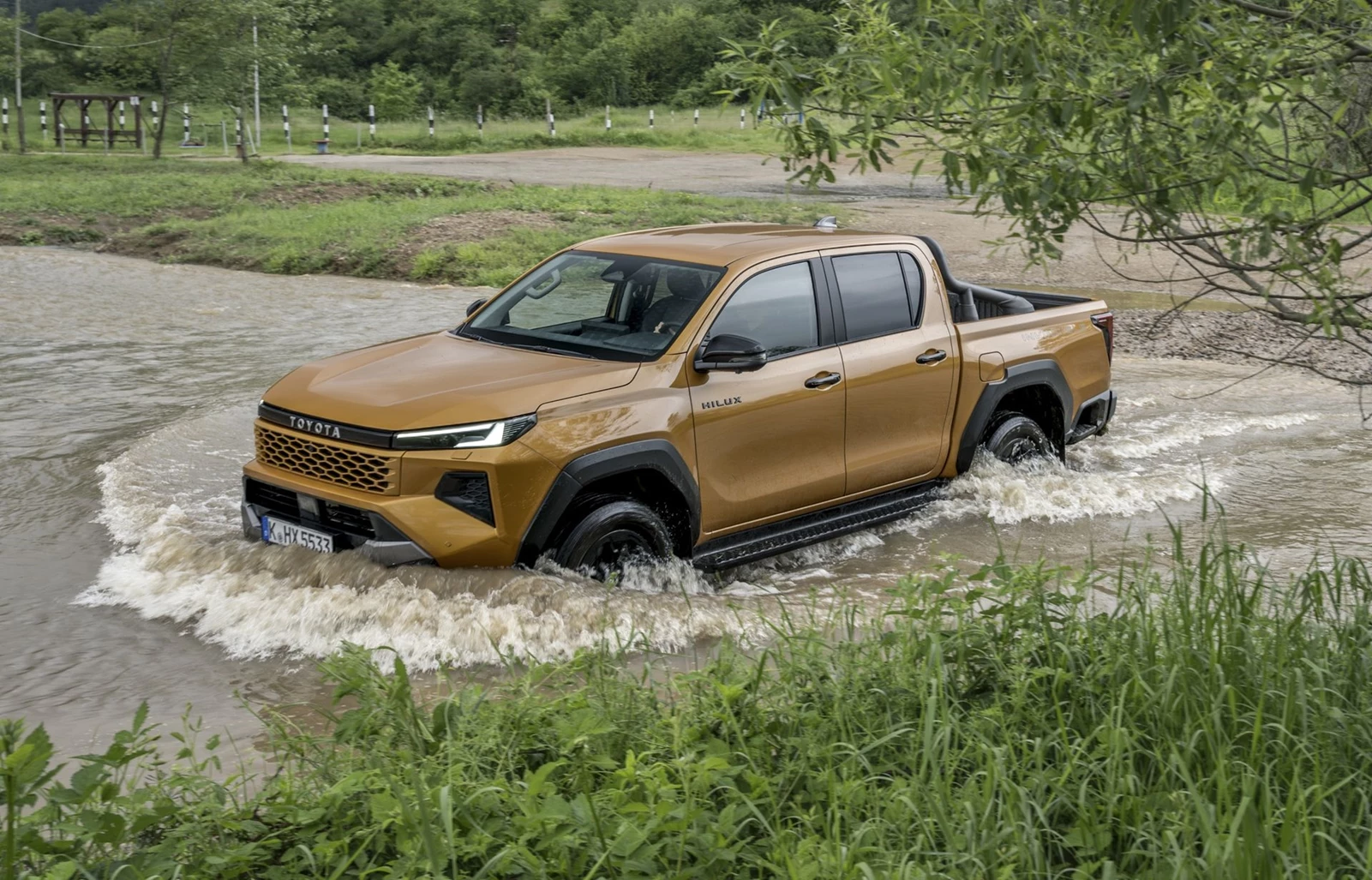 Toyota Hilux 48V υβριδικό