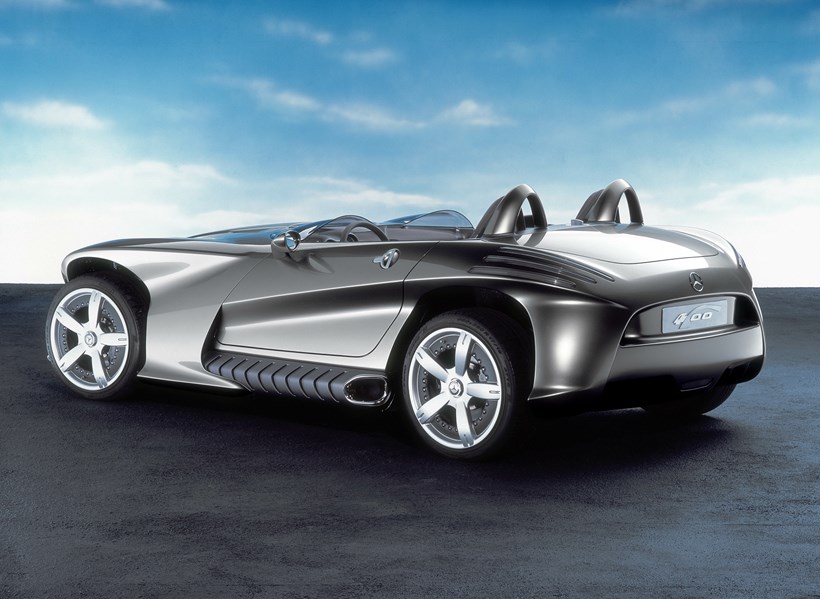 Mercedes-Benz F400 Carving