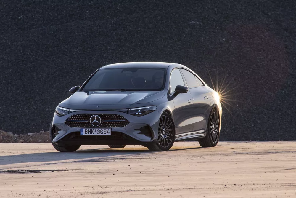 Mercedes-Benz CLA 200