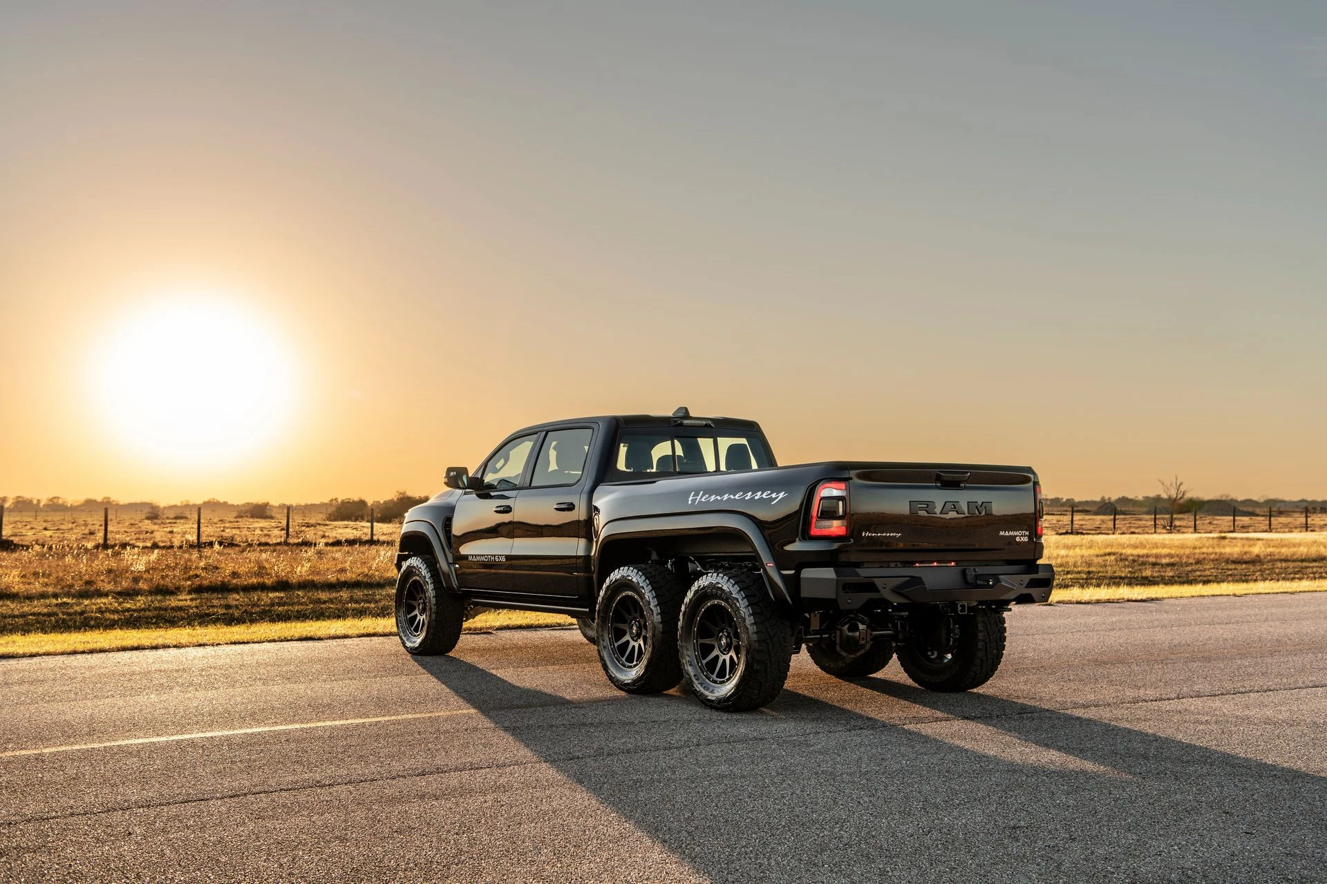 Hennessey Mammoth 6x6