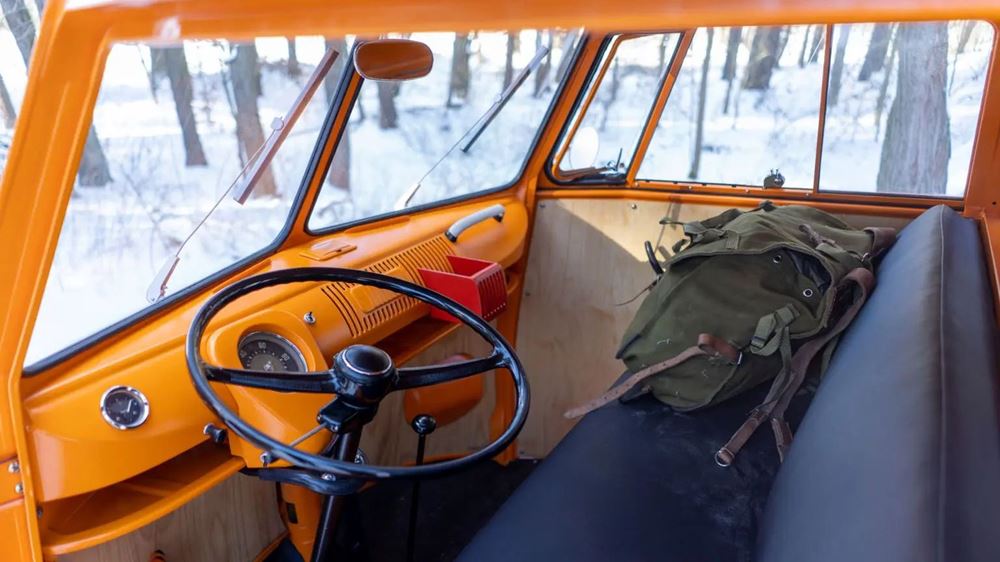 Το εκτός δρόμου όχημα VW Half-track Fox