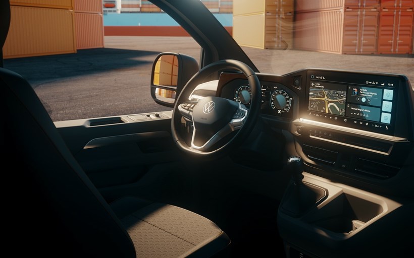 VW Transporter 2025