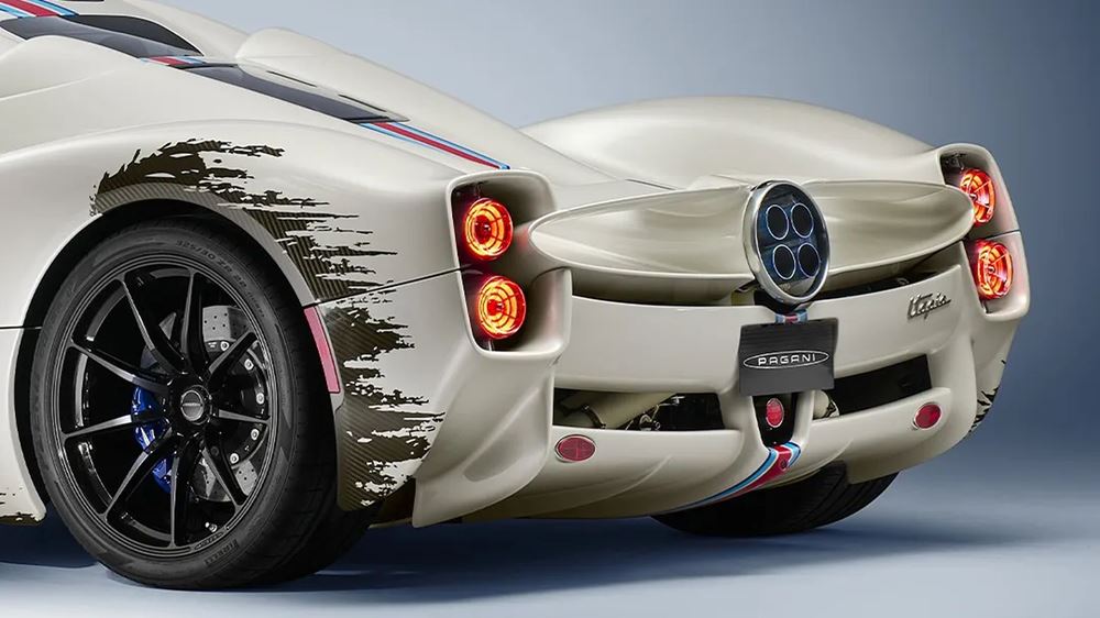 Pagani Utopia