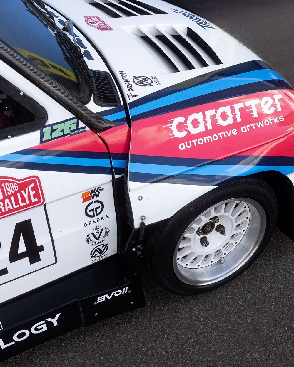 Hot Wheels Tour 2025 Fiat 126B