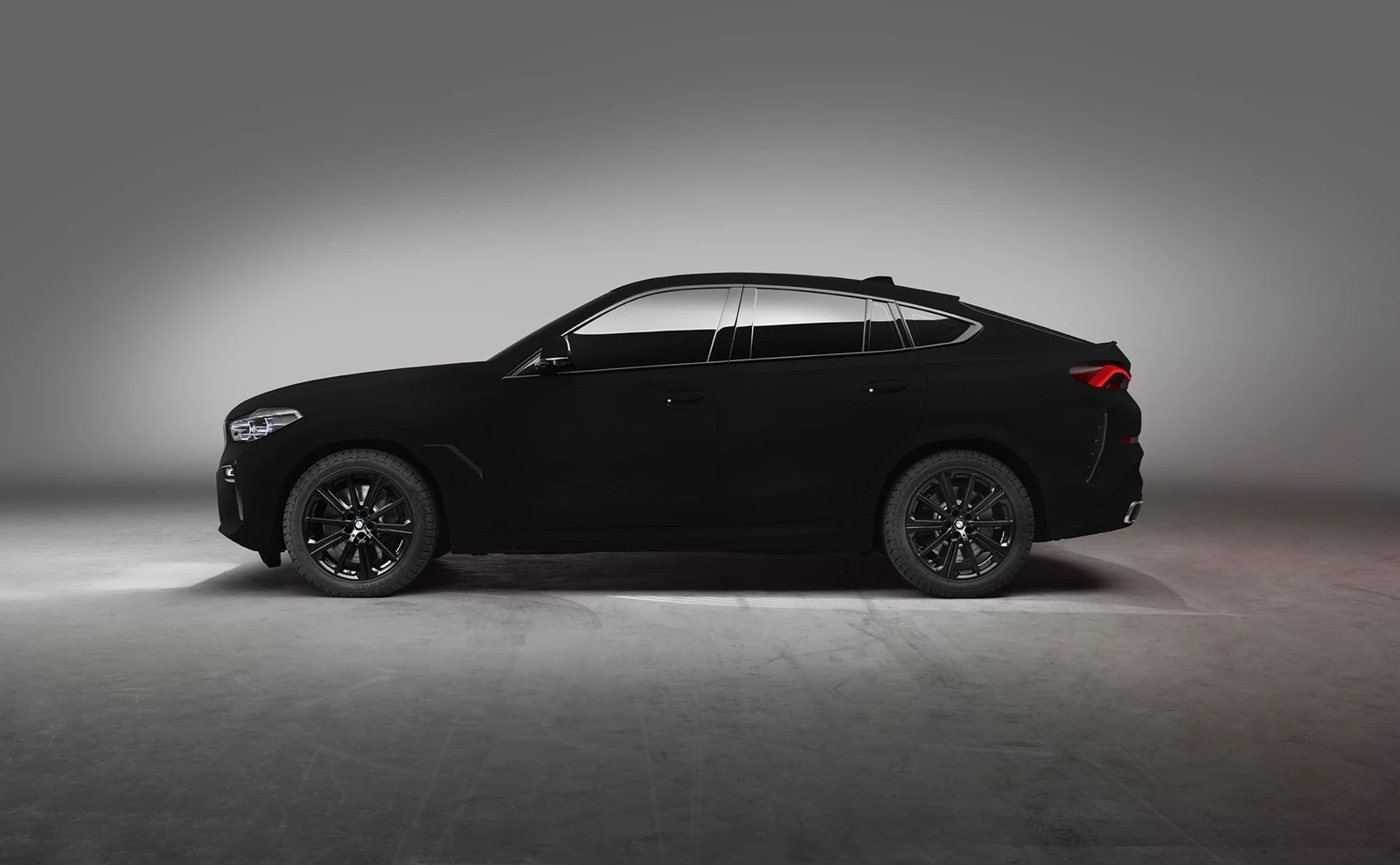 BMW Vantablack X6