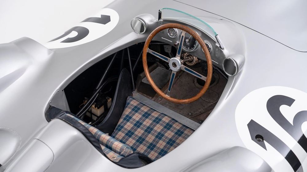 Mercedes W196 R Stromlinienwagen