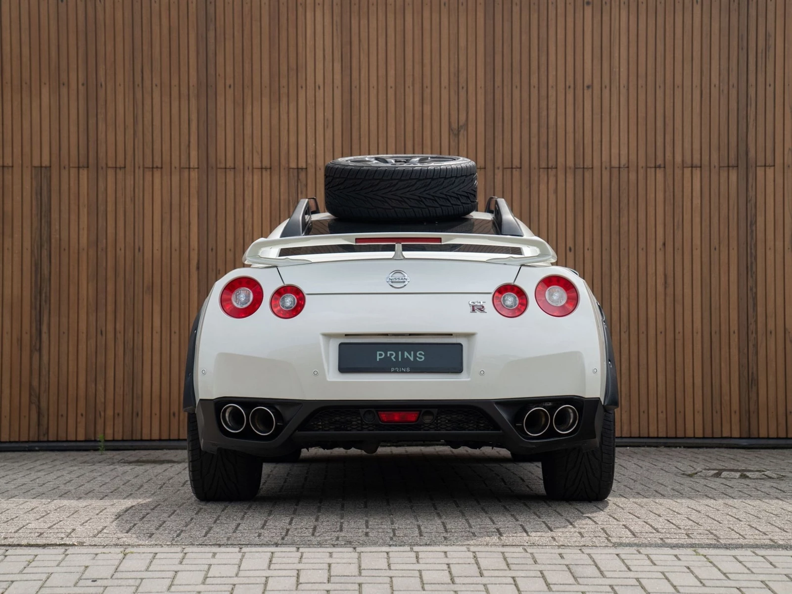 Nissan GT-R Off Road