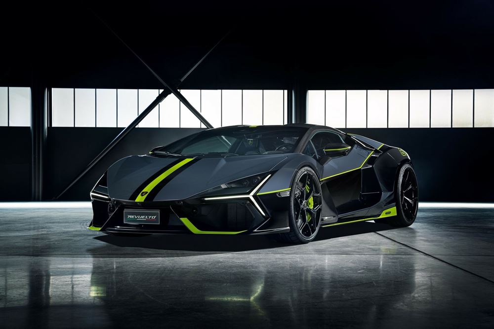 Lamborghini Revuelto
