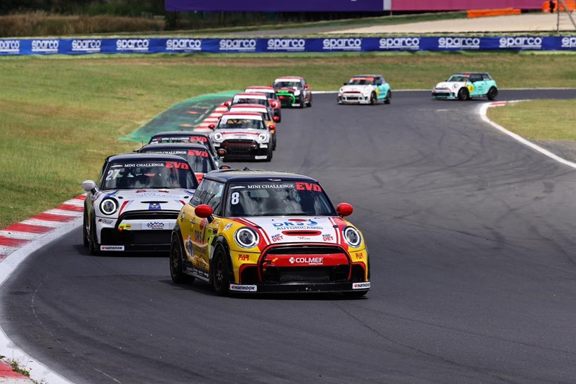 Mini Challenge Italia Vallelunga