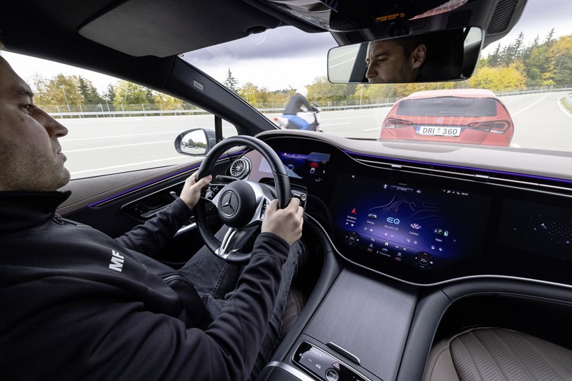 Mercedes Safety Systems