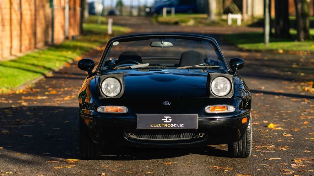 Electrogenic Mazda MX-5