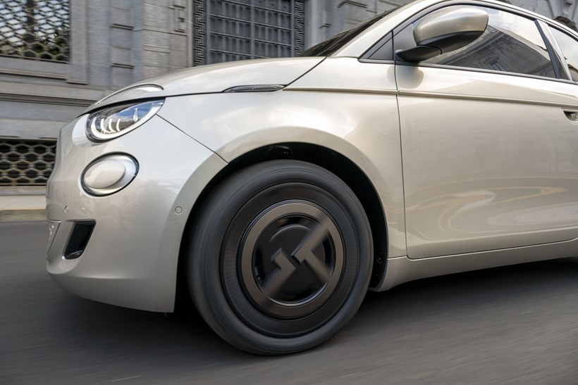 FIAT 500e Giorgio Armani
