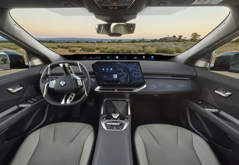 BMW iX4