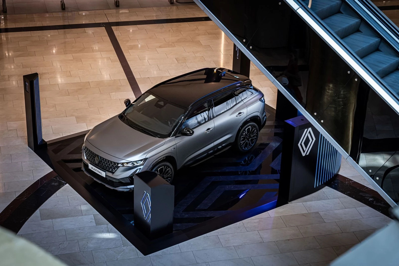 Renault Austral στο Golden Hall