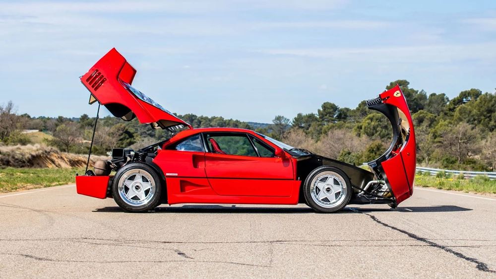 1990 Ferrari F40 - Alain Prost