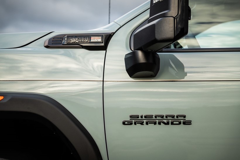 GMC Sierra AEV Concept