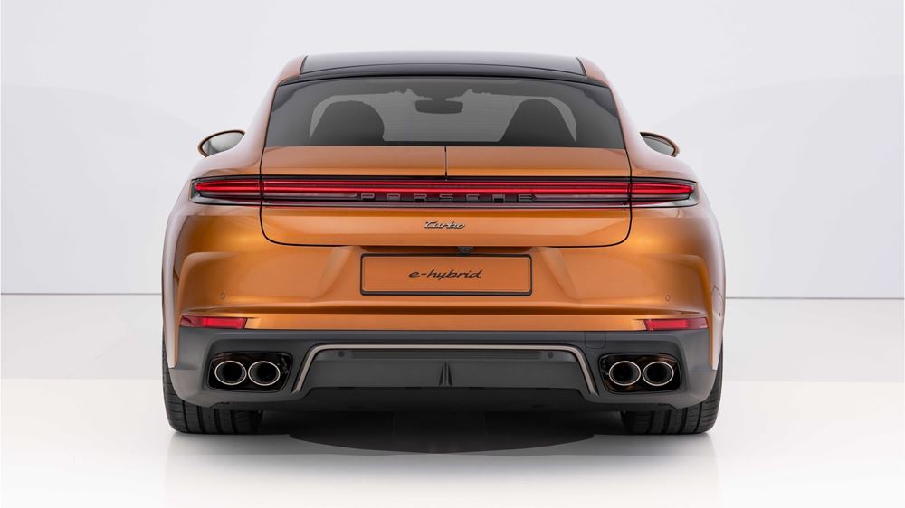Porsche Panamera 2023