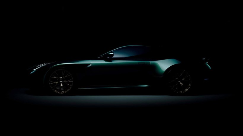 Aston Martin DB12