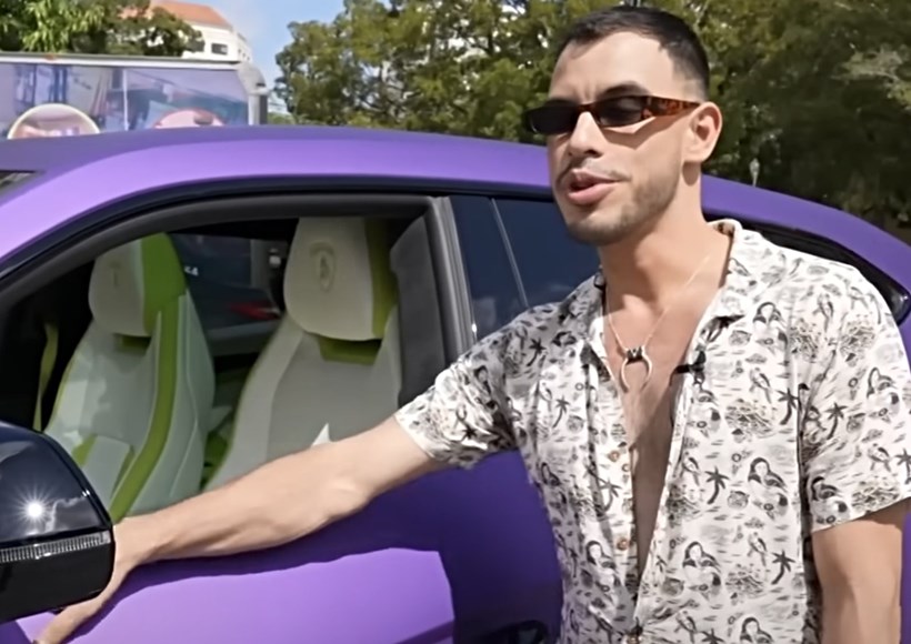 Lamborghini Urus Shakira
