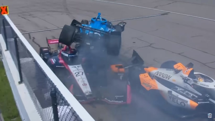 Indycar ατύχημα Sting Ray Robb