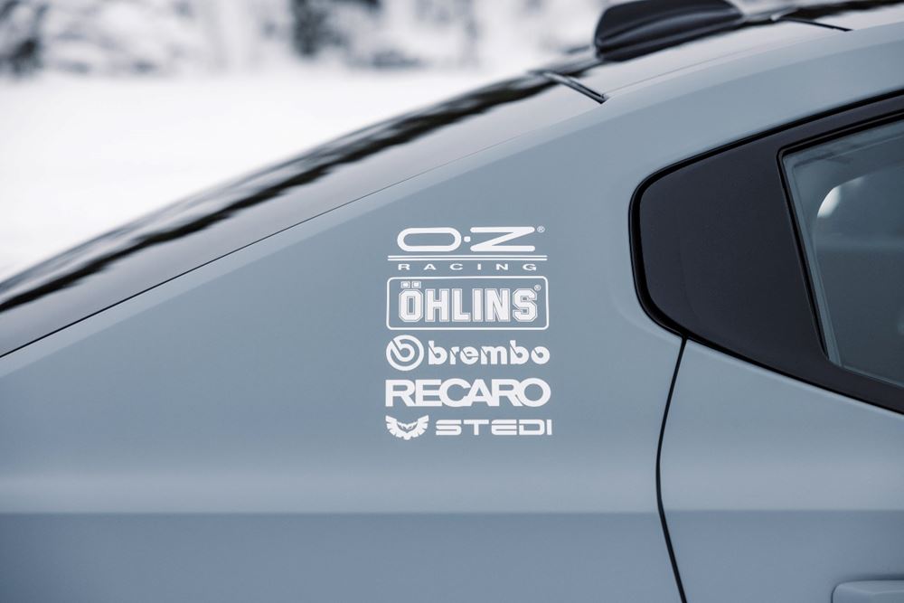 Polestar 2 Arctic Circle: Drift στον πάγο με ηλεκτρικό