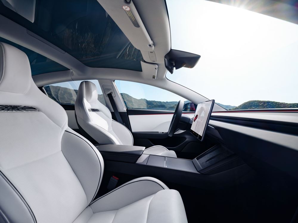 Tesla Model 3 Performance Highland 2024