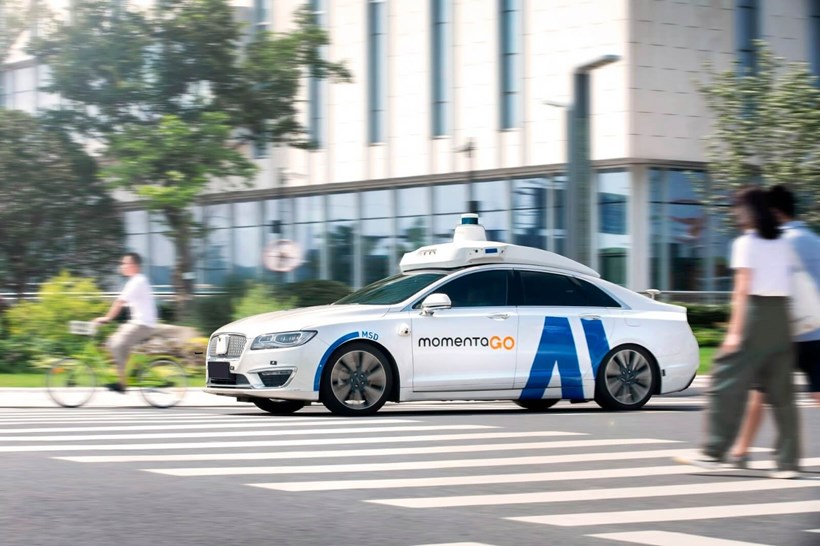 Momenta Self Driving