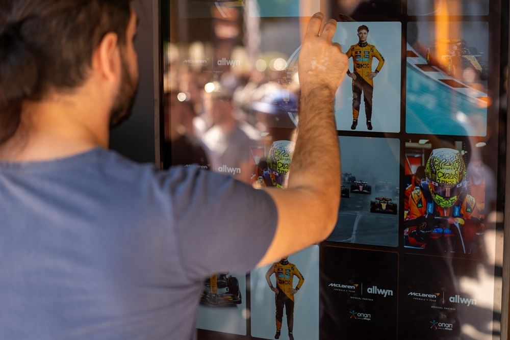 McLaren Roadshow Λάρισα