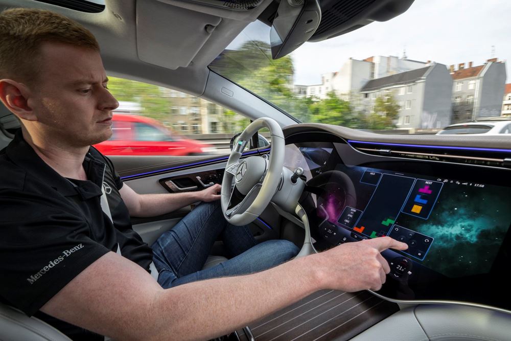 Mercedes drive pilot autonomous
