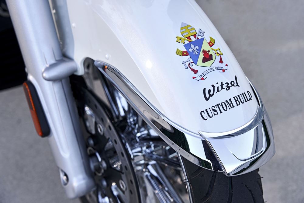 BMW R18 Transcontinental Πάπας
