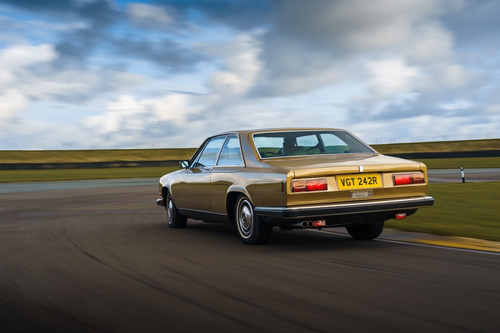 Rolls-Royce Camargue