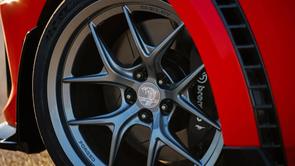 Shelby Super Snake-R
