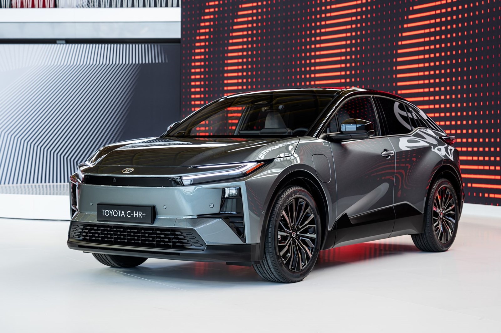Toyota C-HR+