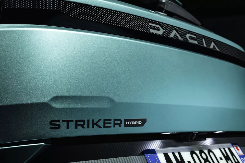Dacia Striker