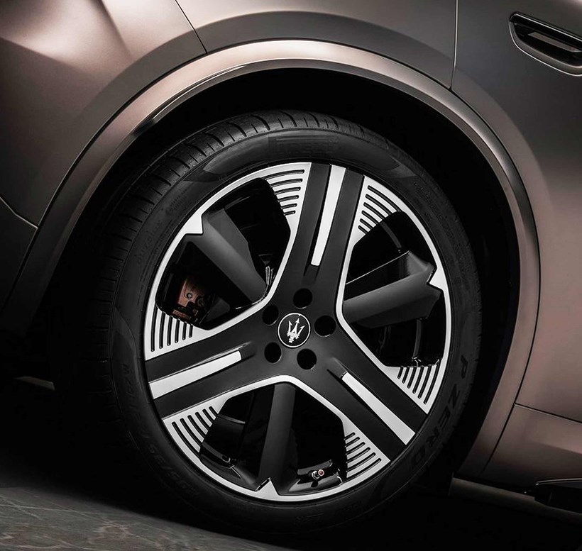 Maserati Grecale Folgore