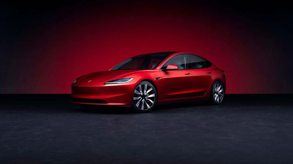 Tesla Model 3 αναβαθμισμένο