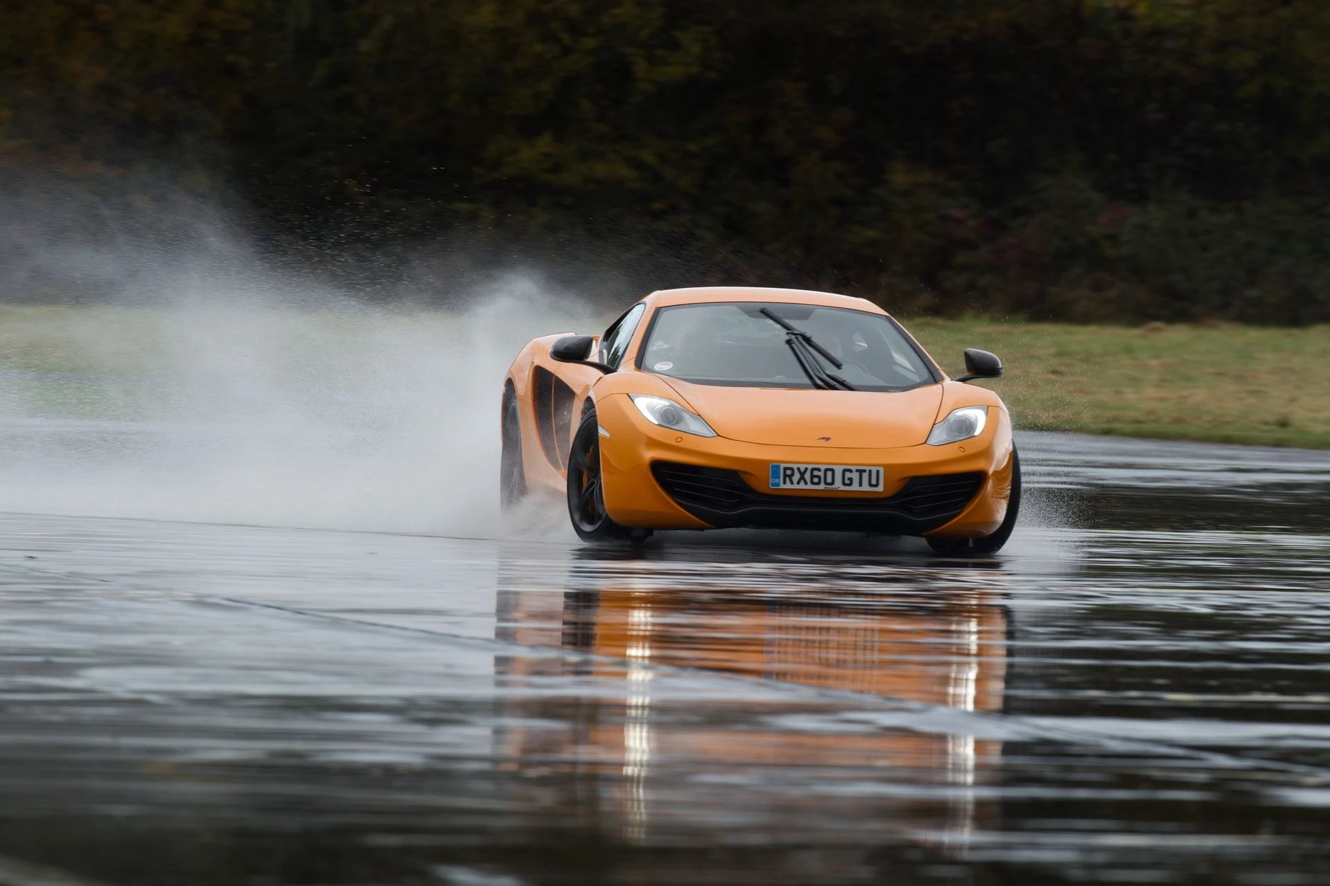 McLaren MP4-12C