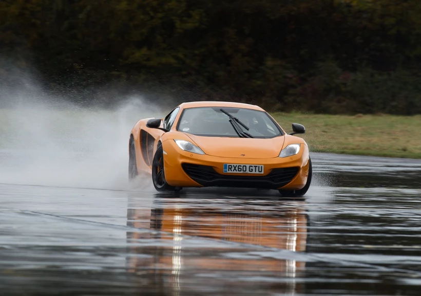 McLaren MP4-12C