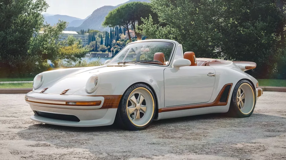 Porsche 911 Classic Turbo Cabriolet Singer συνεργασία με Louis Vuitton