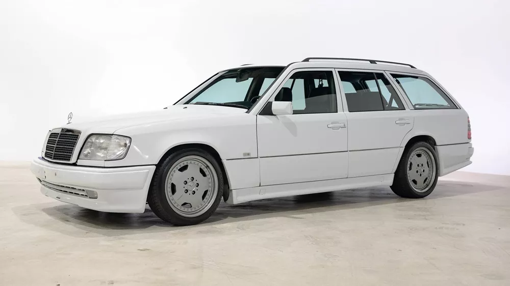 1989 Mercedes-Benz 230 TE AMG 3.2
