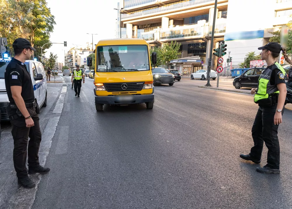 Ελληνική Αστυνομία έλεγχοι σε σχολικά λεωφορεία