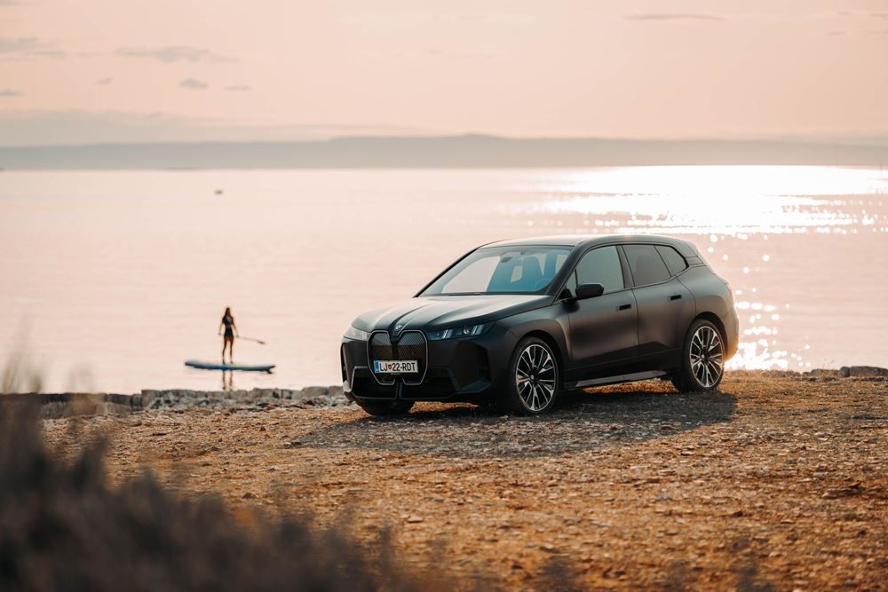 BMW x SipaBoards eSUP