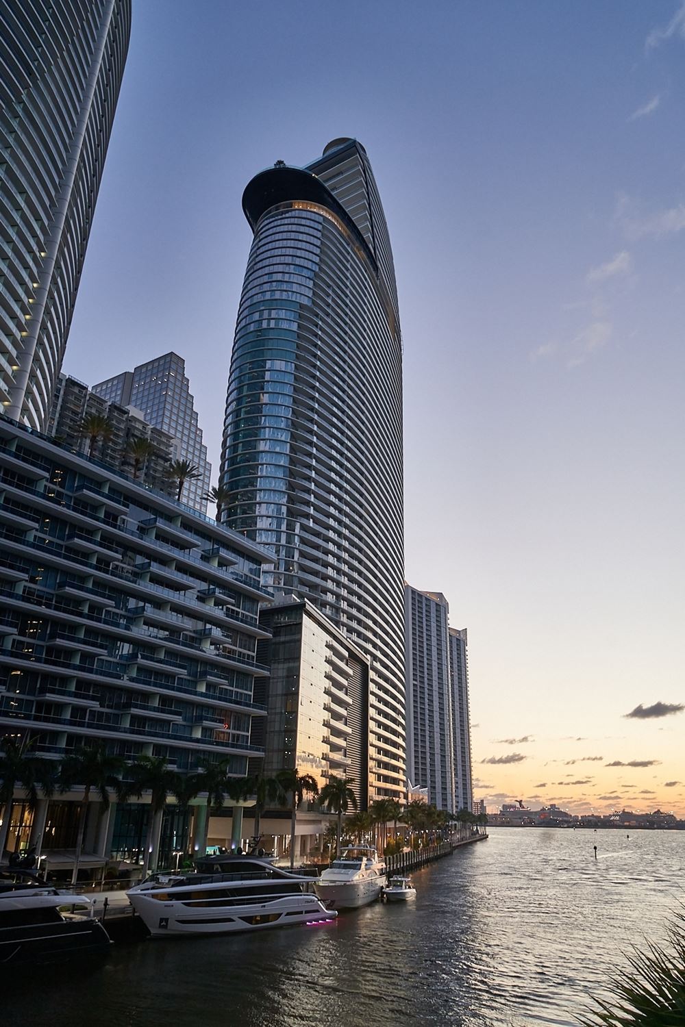 Aston Martin Residence Ουρανοξύστης Μαΐάμι