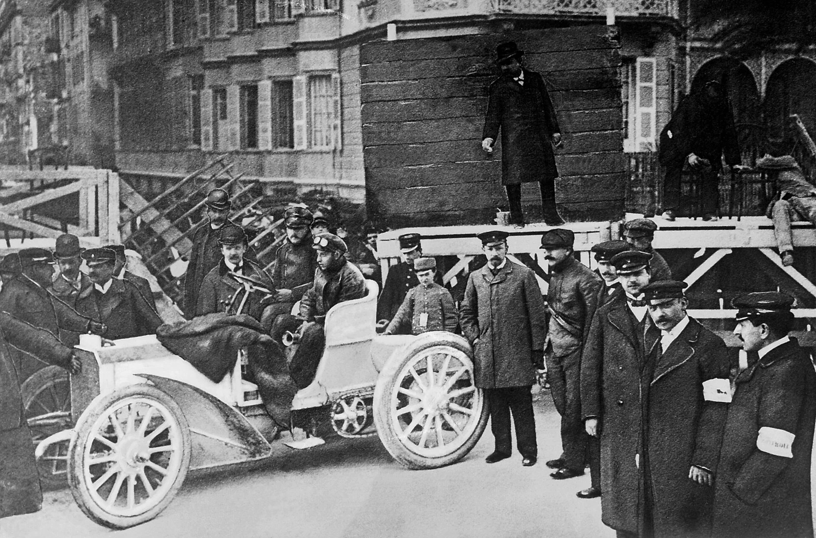 Mercedes-AMG 125 χρόνια νίκες