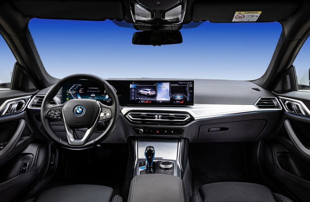 BMW i4