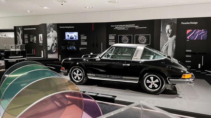 Porsche 911 Targa Auction