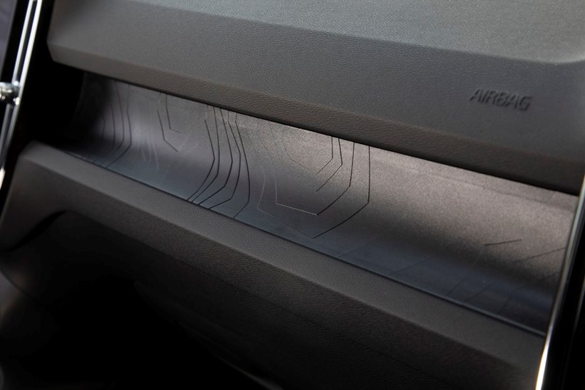 Volvo C40 Recharge P8