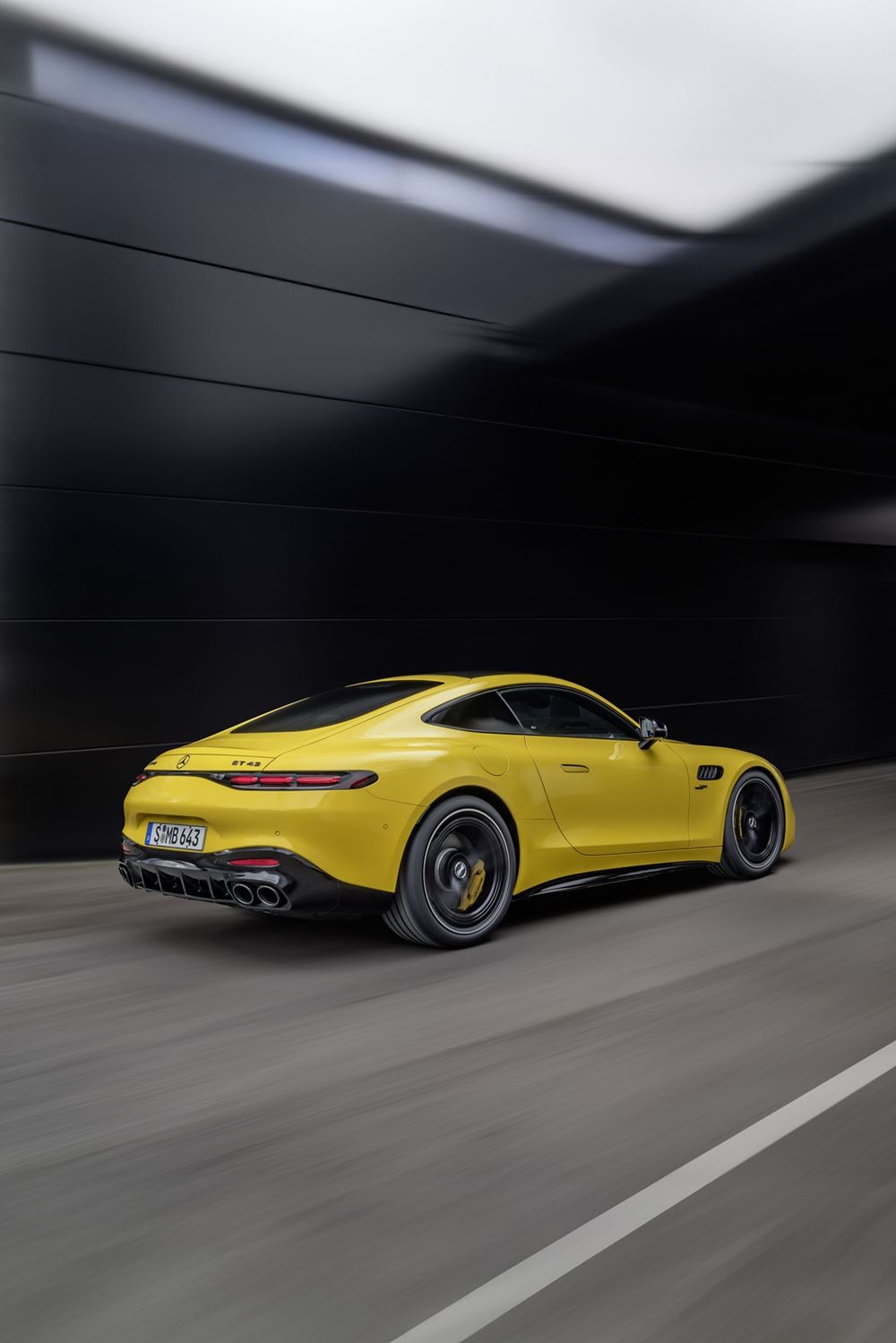 Mercedes-AMG GT 43