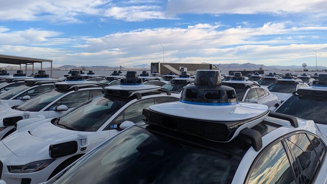 Waymo Ρομποταξί Εργοστάσιο