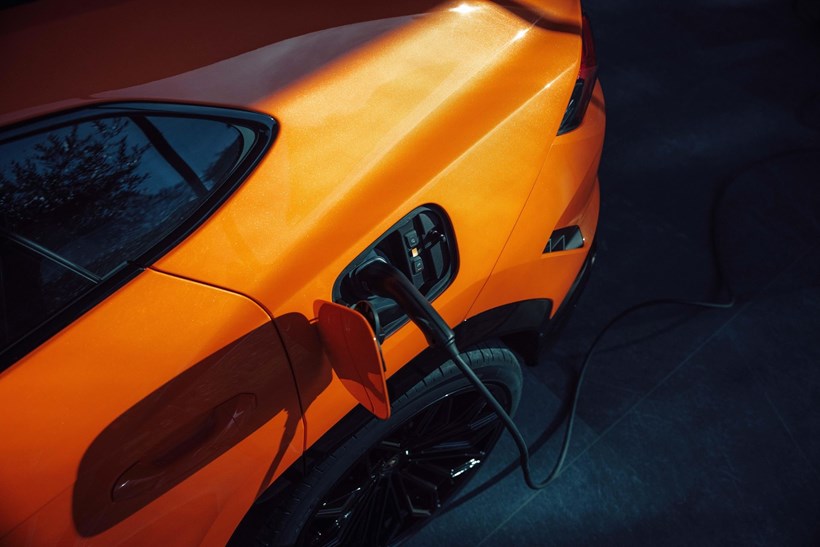 Lamborghini Urus SE Plug-in υβριδική